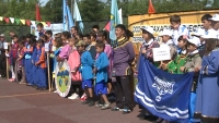 Парад открытия первенства 2013 Сахалинской области по национальным видам спорта среди детей коренных народов.