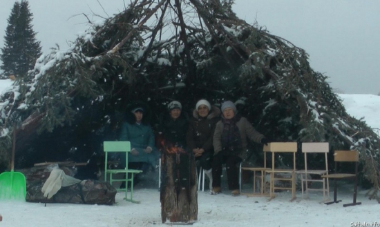 В Чир-Унвде на севере Сахалина прошел митинг местных жителей против вырубки леса - 009